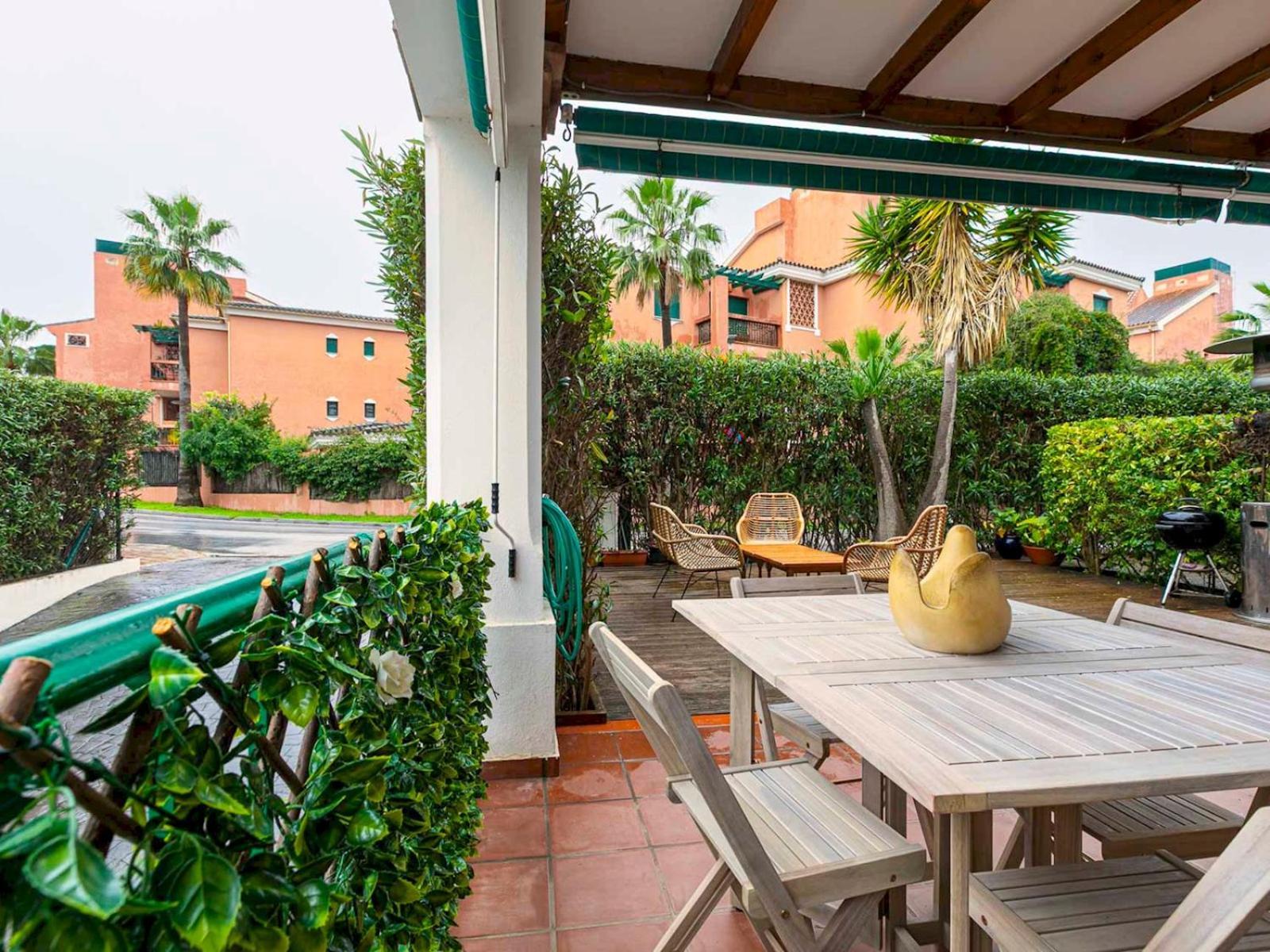 Pass The Keys Charming Andalusian Ground Floor With Patio