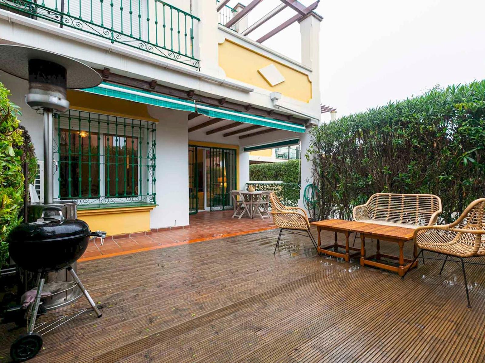 Pass The Keys Charming Andalusian Ground Floor With Patio *