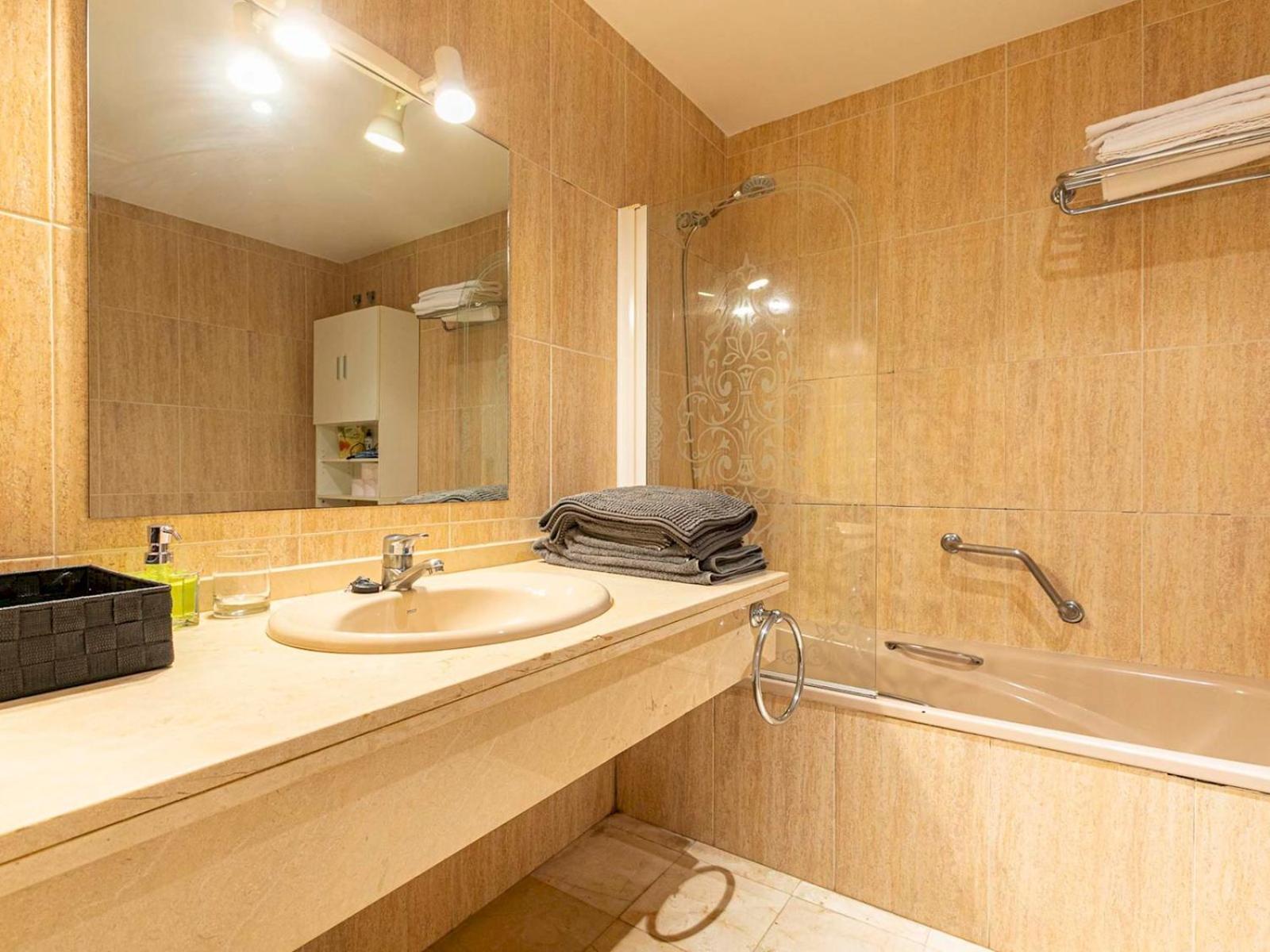 Pass The Keys Charming Andalusian Ground Floor With Patio Leilighet Marbella